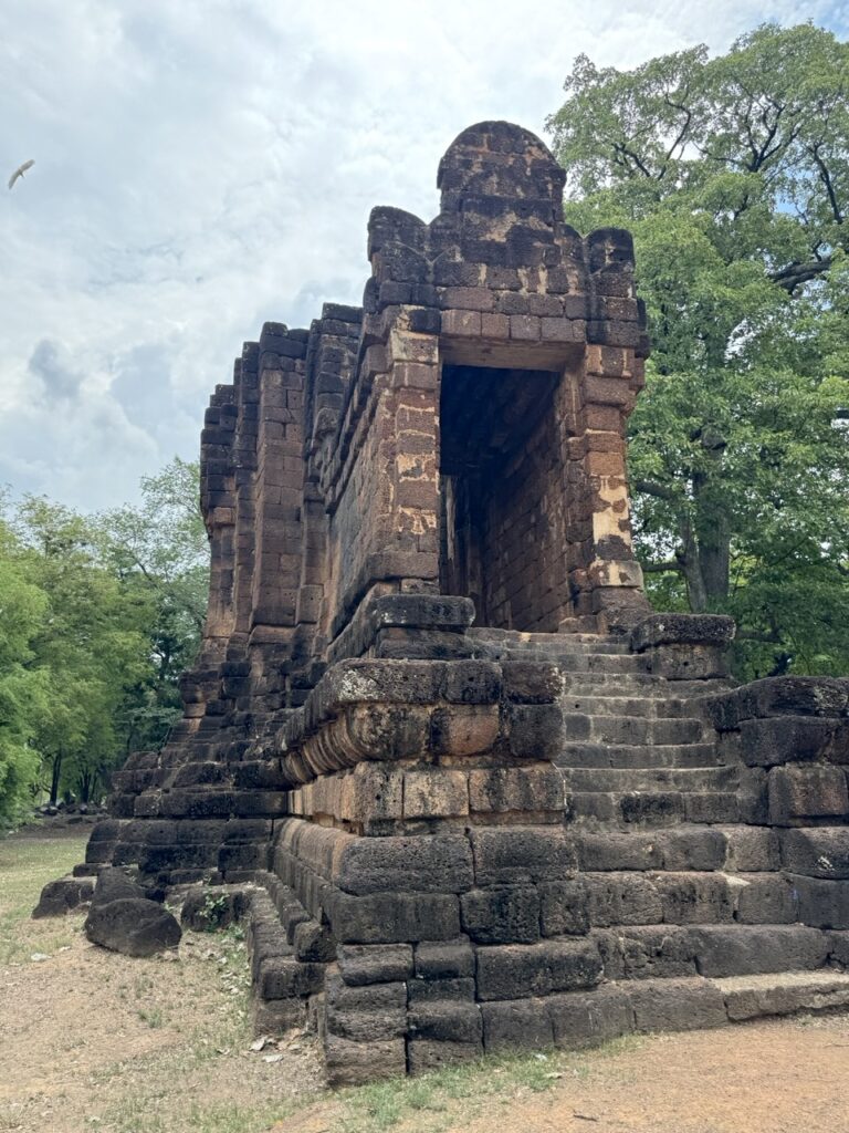 ワット・パ・デーン（Wat Pa Daeng）