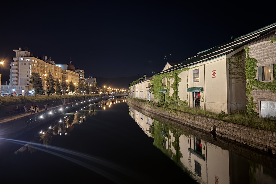 夜の小樽運河